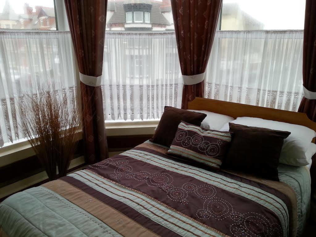 Mr Sandman'S Hotel Μπλάκπουλ Εξωτερικό φωτογραφία