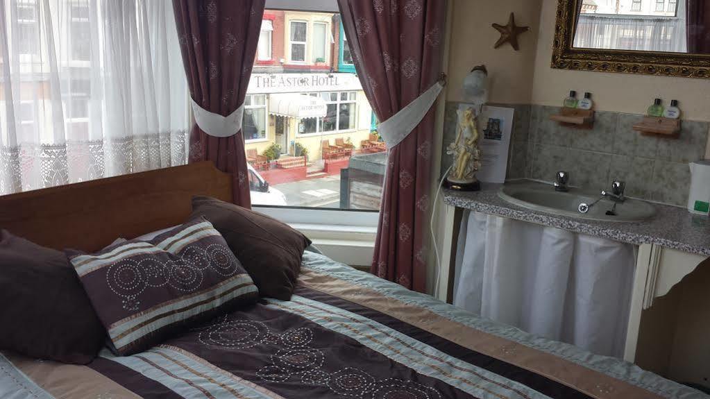 Mr Sandman'S Hotel Μπλάκπουλ Εξωτερικό φωτογραφία